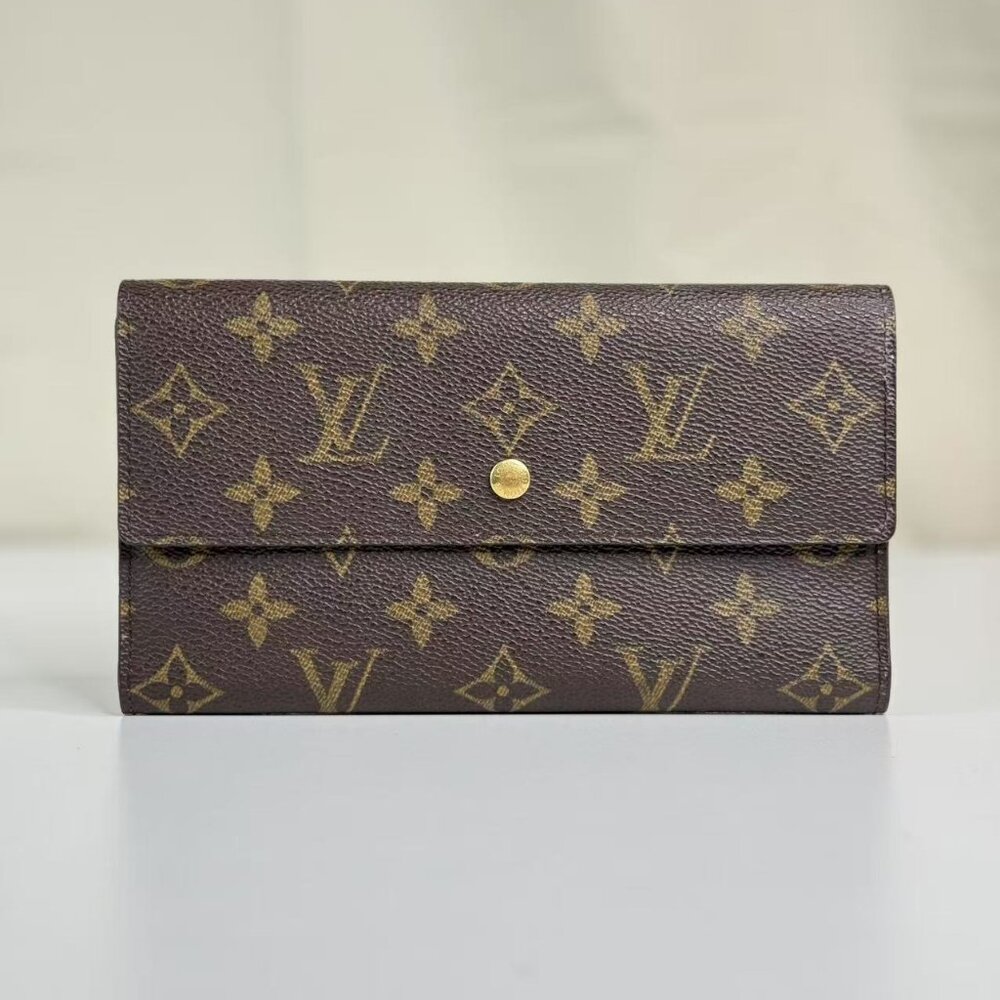 Louis Vuitton Sarah Wallet Monogram Canvas